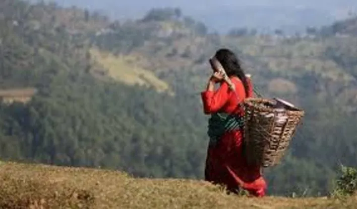 एक गाग्री पानी ल्याउन दुई घण्टा हिँड्नुपर्ने