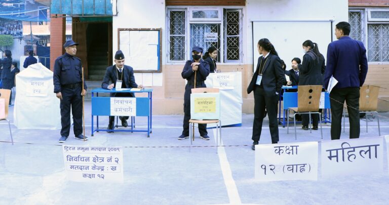 ट्रिटनमा नमुना मतदान