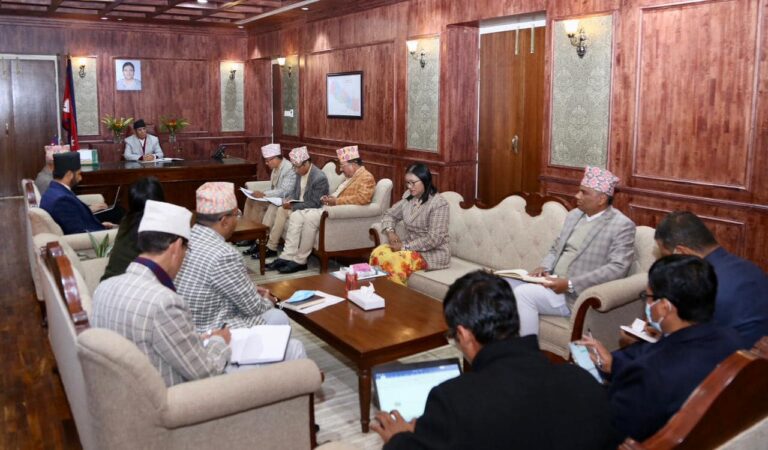 राष्ट्रपतिको निर्वाचन प्रक्रिया थाल्न प्रधानमन्त्री प्रचण्डको आग्रह